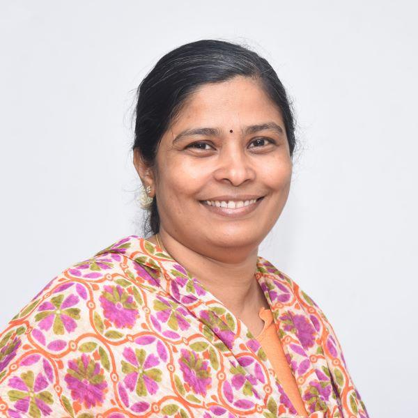 Dr. Kavitha V